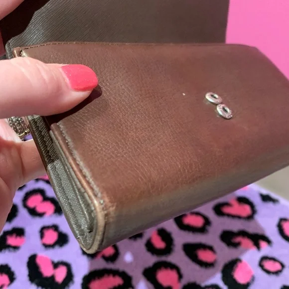 Fossil Large Dark Brown Leather Wallet with metal tin - Picture 8 of 11